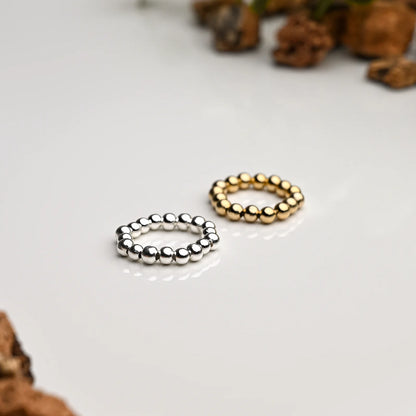 učne vyrábaný minimalistický prsteň Princess's/Queen's Ring z postriebrenej alebo pozlátenej mosadze, elegantný doplnok pre každodenné nosenie.